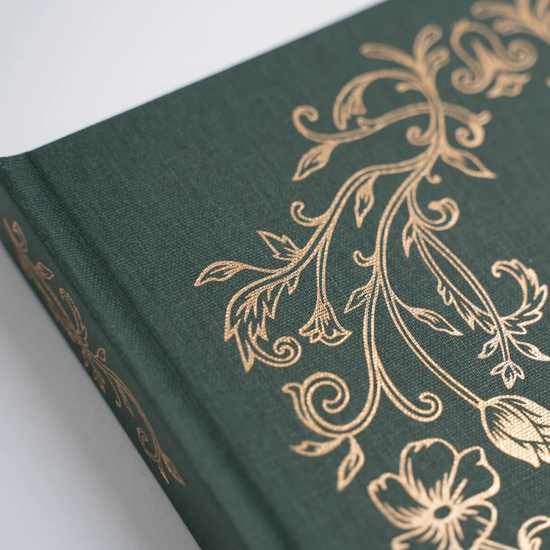 B5 Antique Floral - Dot Grid Notebook