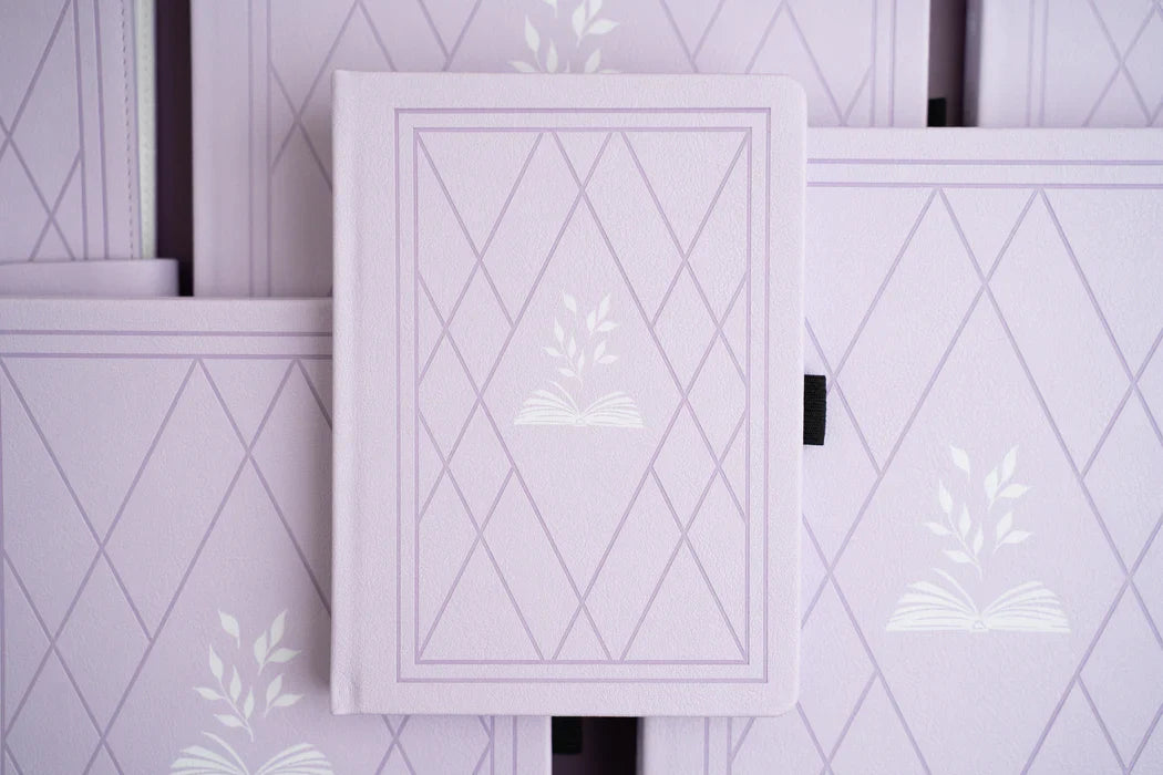 Vintage Library in Lilac