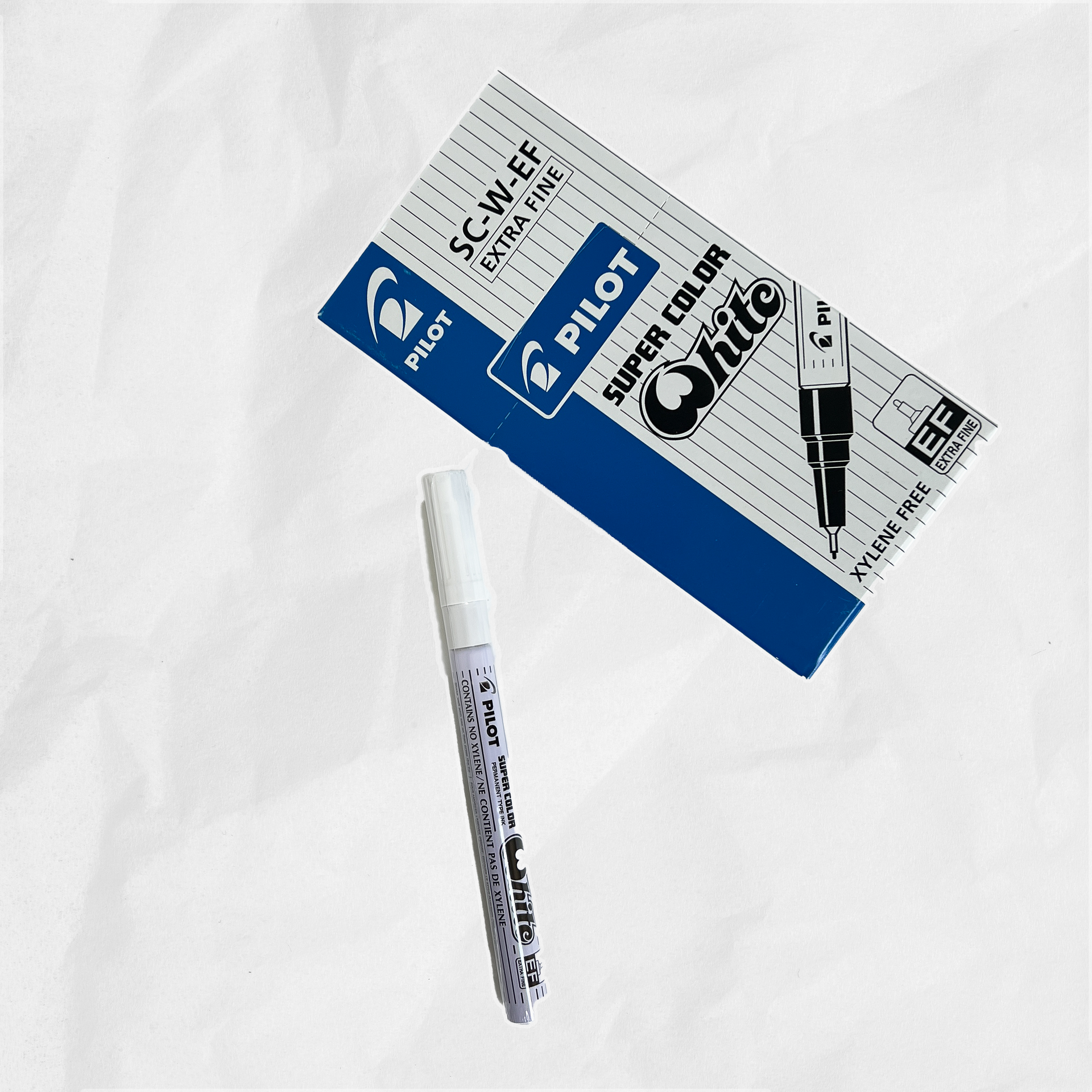 Pilot スーパー　白檀塗り Super Colour White: Extra Fine - White Permanent Paint Pen – Our